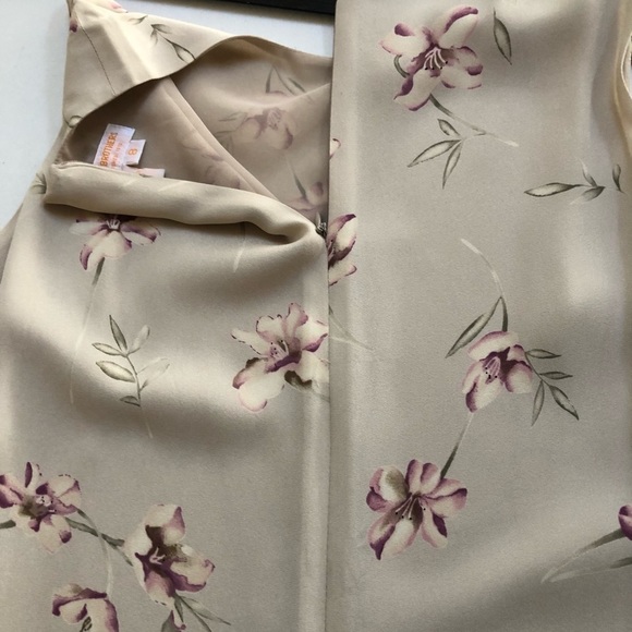 Brooks Brothers size 8 Ivory silk floral print maxi dress bias cut movement - Picture 12 of 13